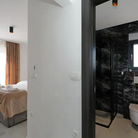 Golden Horizon Residence-peaceful Oasis With Pool Near The Sea Apartamento *